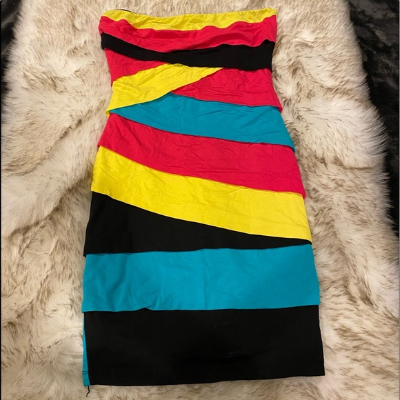 Beautiful colorful dress - Never used - size small - Picture 2 of 10